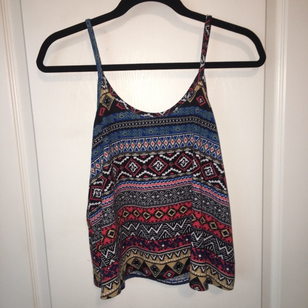 2/15🌸 Ardene tribal tank top